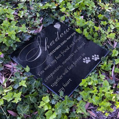 Personalized Dog Memorial Stones Customized pet Grave Marker Headstones #1
